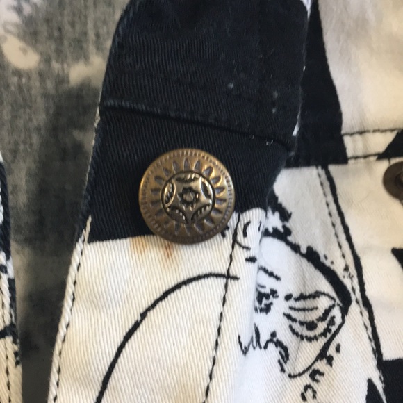 Jean jacket - Picture 2 of 2